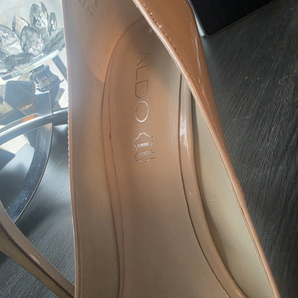 Aldo Nude Patent Leather Pumps - Picture 2 of 3